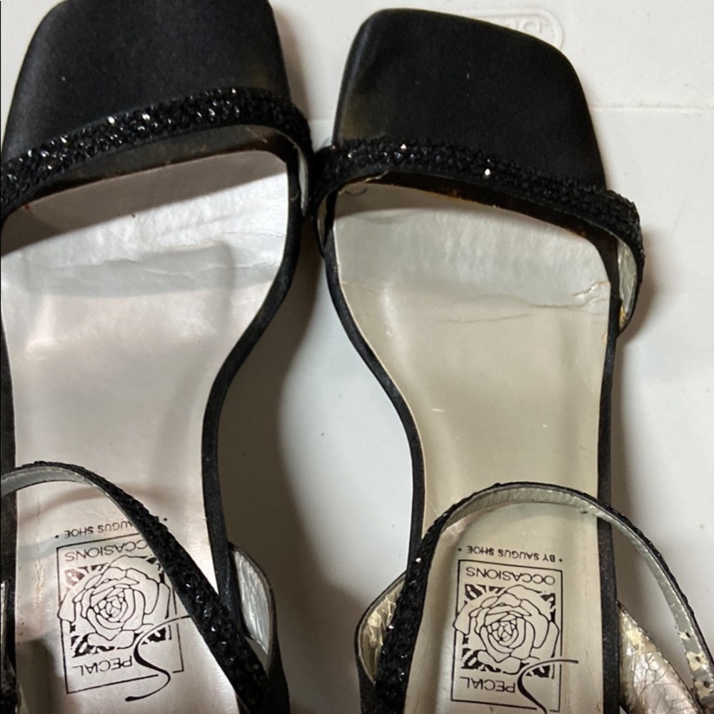 Women’s size 6.5 straps heels